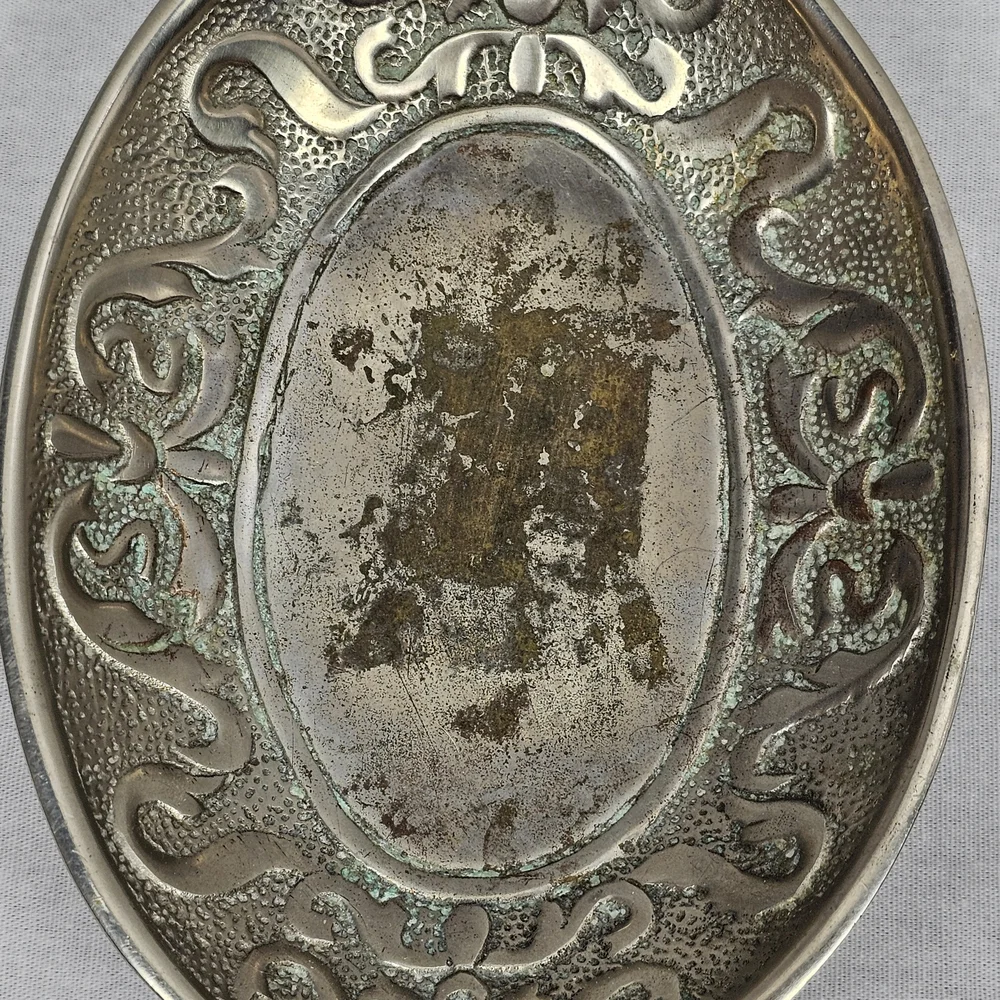 Vintage Croscill Canterbury 51 Silver Footed Soap Dish | Ornate Embossed Border